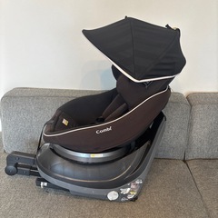 美品　コンビ クルムーヴ スマート ISOFIX   の画像