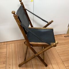 フォールディングチェアの画像