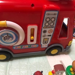 アンパンマン　まるまるパズル　DXパズル消防車の画像