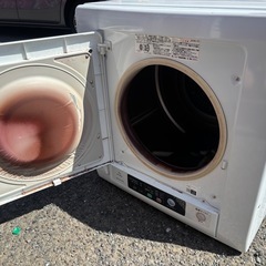 日立 衣類乾燥機の画像