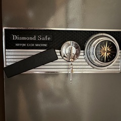 ダイヤモンドセーフ金庫の画像