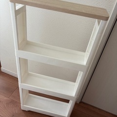 オンライン決済ではありません。ニトリ　キャスター付き隙間収納　スリム収納の画像