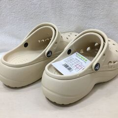 海外・日本製品のサルベージ品　crocs　サンダル　２３センチ　１足のみの画像