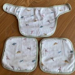 【美品】抱っこ紐　アップリカ　ラクリス　よだれカバーの画像