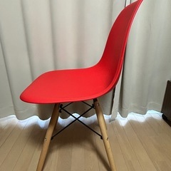 赤いチェアお譲りしますの画像