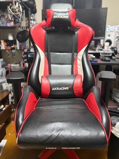 AKRACING PRO X V2 ゲーミングチェア 赤黒