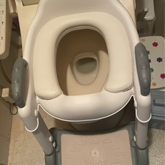 補助便座 の画像