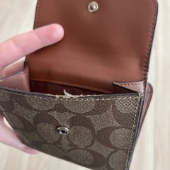 最終値下げ　中古　傷汚れあり　コーチ二つ折財布の画像