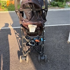 B型 aprica ベビーカーの画像