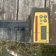 受光機、レーザーレベル、三脚3点セットの画像
