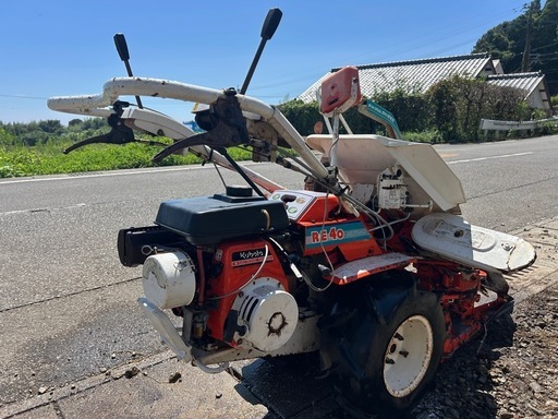 宮崎　クボタ バインダー　1条　3.7馬力　動力刈取機　デバイダー付き　動画あり クボタ バインダー1条3.7馬力動力刈取機 自動ひも通し自動注油ガソリン