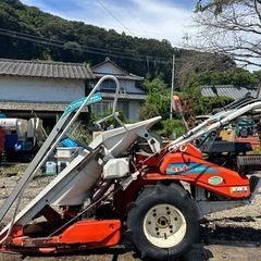 クボタ バインダー　1条　3.7馬力　動力刈取機 自動ひも通し　自動注油　ガソリン　結束　稲刈　刈取　バインダ　デバイダー付き　宮崎　簡易始動動画ありの画像