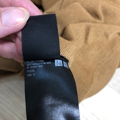 ユニクロ　長袖セーター　メンズXLの画像