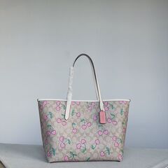 [コーチ] 新作 city tote トートバッグ ショルダーバッグ 手提げバッグの画像