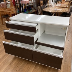 ジモティー限定価格！S745 ⭐ ユーアイ 左右入れ替え可能タイプ ソフトクローズ搭載 幅135cm USEDの画像