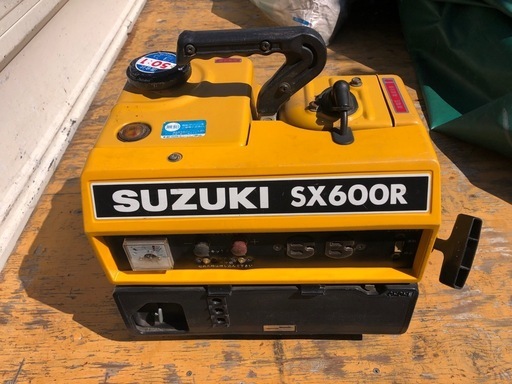 エンジン発電機