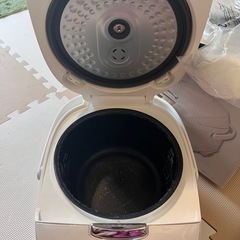 ニトリ　マイコン炊飯ジャー　5.5合の画像