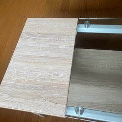 ガラストップセンターテーブルの画像