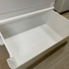 プラスチックケース 三段 ホワイト コロ付きの画像