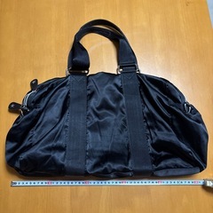 　横幅50センチくらいのバック　黒　cache cache(カシュカシュ)  の画像
