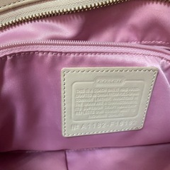 COACH（コーチ） レザーショルダーバッグの画像