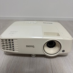 BenQ MW526 プロジェクターの画像