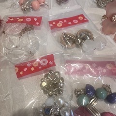 14点まとめ売り！イヤリングの画像
