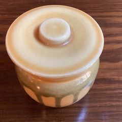 佃煮入れ　小さな壺　ツボ陶器製　梅干し入れ　漬物入れの画像