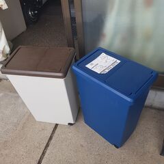 ニトリ スライドペール 2個の画像