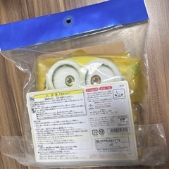 ミニオンボード 足入れ浮き輪の画像