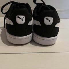 プーマ スニーカーの画像