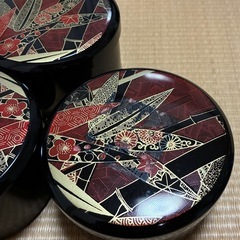 【未使用品　ご飯やお茶菓子入れ？】の画像