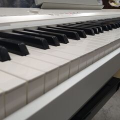 電子ピアノ CASIO カシオ privia プリヴィア PX-135WE 2012製 動作品の画像