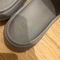 正規品　UGGサンダル27〜28cmの画像