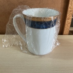 プラチナマグカップ☕️ Noritake ノリタケ 洋食器 マジェスティック コーヒーカップ オシャレ🖤 新品・未開封❗️　白 青 ゴールドの画像