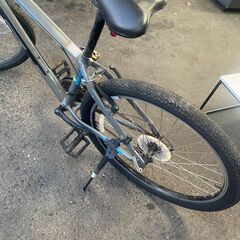 リサイクルショップどりーむ荒田店　No480 訳アリマウンテンバイク　走行はギリ可能です　GT　27.5インチ　ギア切り替え前後不可　ホイール前後振れあり　　の画像