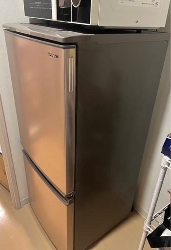 シャープ 冷凍冷蔵庫 137L SJ-D14E②