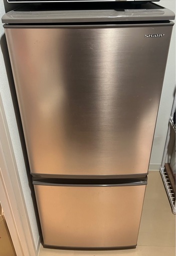 シャープ 冷凍冷蔵庫 137L SJ-D14E②