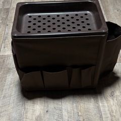 2段カバー付き収納ケースの画像