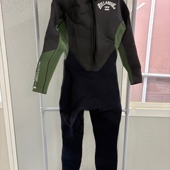 ビラボン　ウエットスーツの画像
