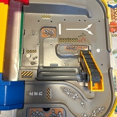 タカラトミー　トミカ　おでかけ立体マップの画像