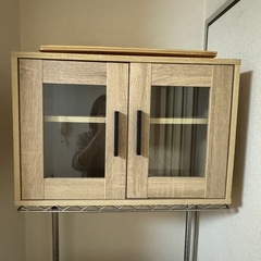 食器棚、ラックの画像
