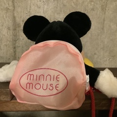 リュックを背負った　ミニーマウス　ぬいぐるみ　レトロ　TOMY Disney ディズニーの画像