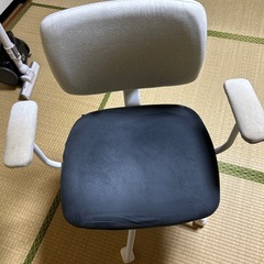 デスクチェアの画像