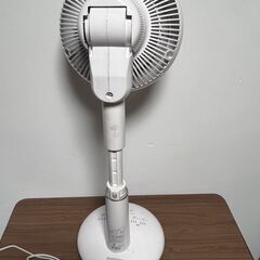サーキュレーター扇風機 アイリスオーヤマ STF-DC15T-W　2022年製の画像
