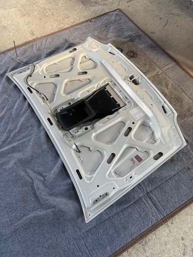 JB23 スズキ ジムニー 8型外し ボンネット Z7T パールホワイト
