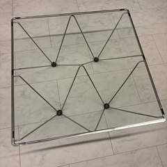 大塚家具　ガラステーブルの画像