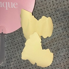 ステッカーと団扇、差し上げます。の画像