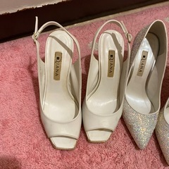 DIANAハイヒール 23サイズの画像
