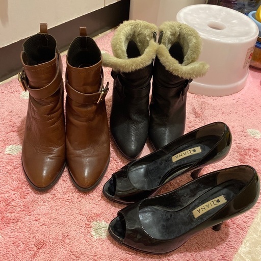 DIANA三足ハイヒール